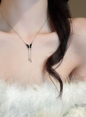 美女落泪项链女轻奢小众设计感颈链2024年新款潮百搭高级感锁骨链