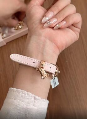 甜美少女骨头吊坠手环小众设计感2025新款独特choker手饰礼物配饰