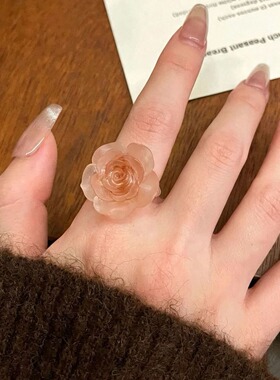 渐变粉玫瑰花朵戒指女新中式清冷感通透玫瑰花串珠指环