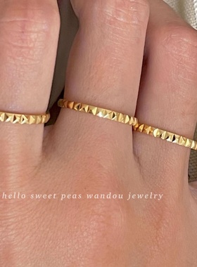 豌豆饰物不掉色铆钉设计感戒指