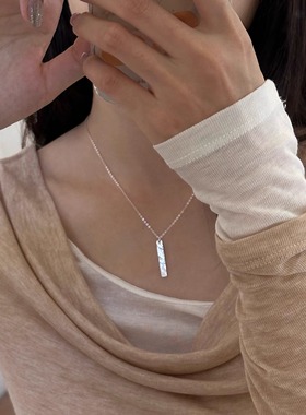 肌理褶皱十字架豌豆饰物纯银