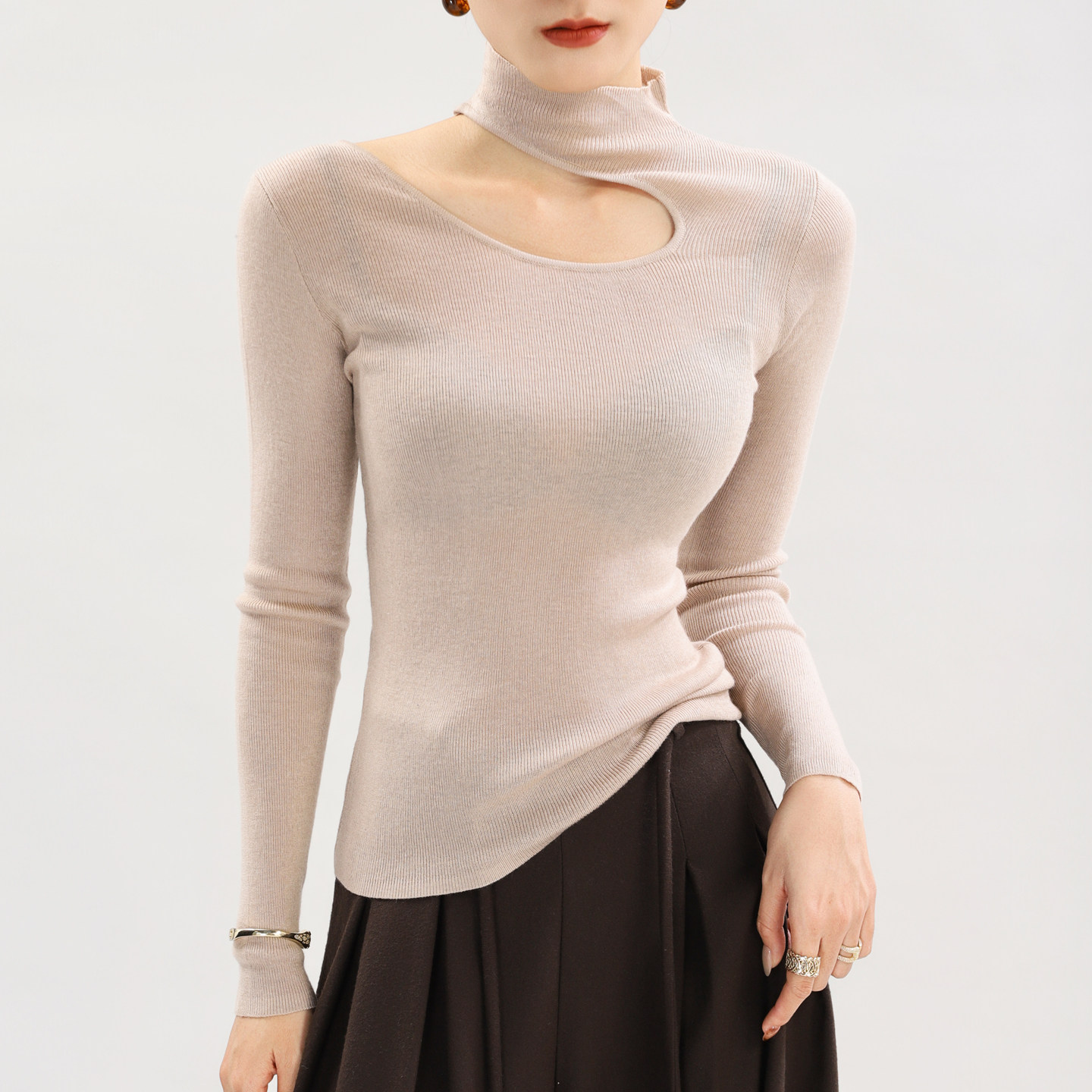 灰色高领挂脖打底衫女高端修身洋气镂空上衣高质量软糯羊毛针织衫,淘宝优惠券,粉丝福利购,淘宝优惠卷