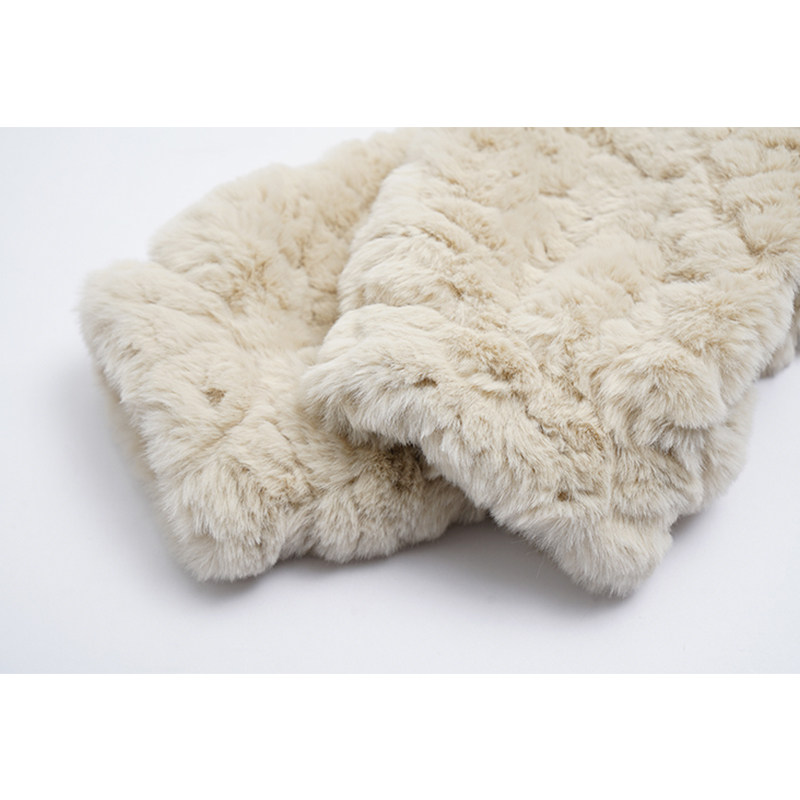 柊司芷仿兔毛短款羊羔毛冬绒外套 柊司芷短外套