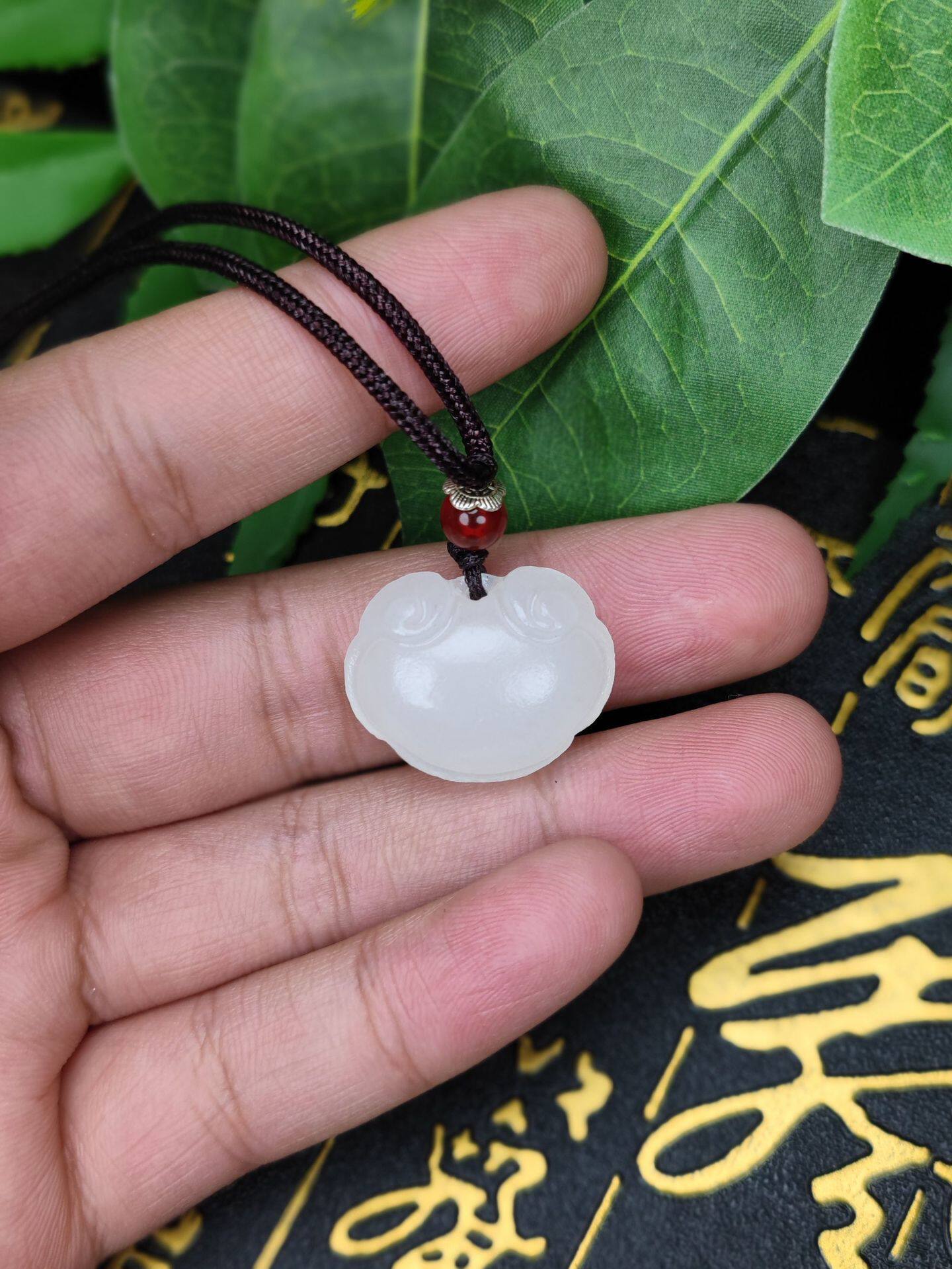 厂家天然阿富汗玉宝宝锁吊坠白玉玉石挂坠玉石平安锁项链挂件