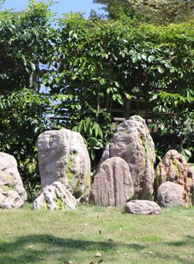 彷真石头摆件玻璃钢假石桌椅雕塑户外别墅草坪小区假山井盖石装饰