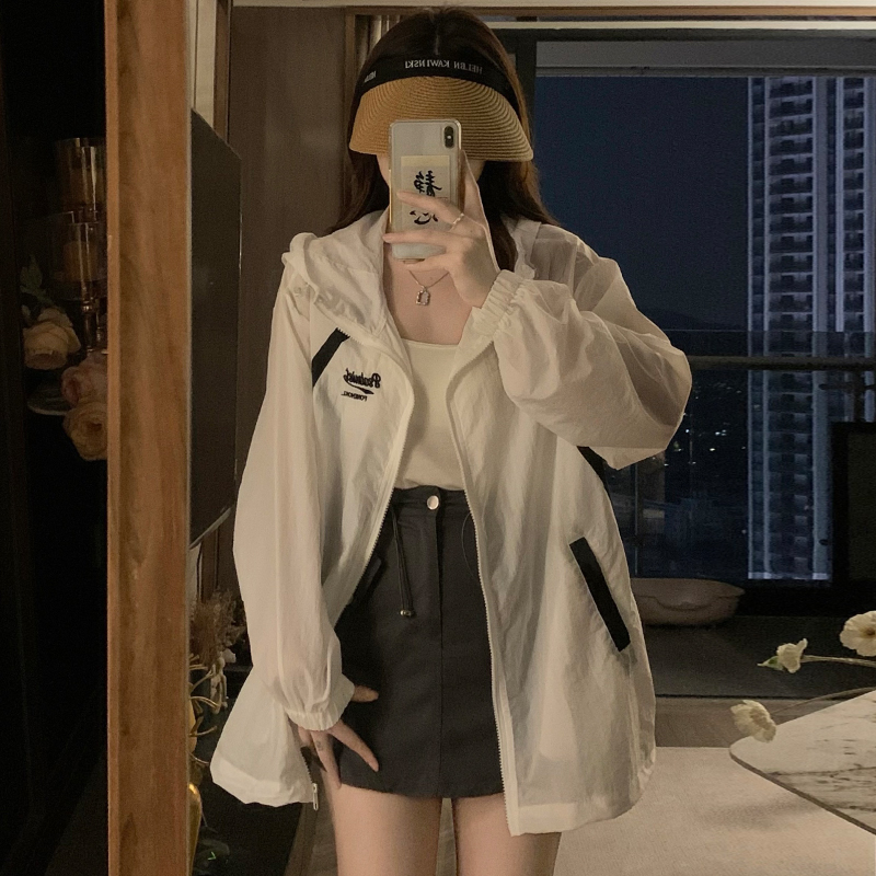 防晒衣女2024新款夏季超好看轻薄大码连帽学生中长款防晒服薄外套