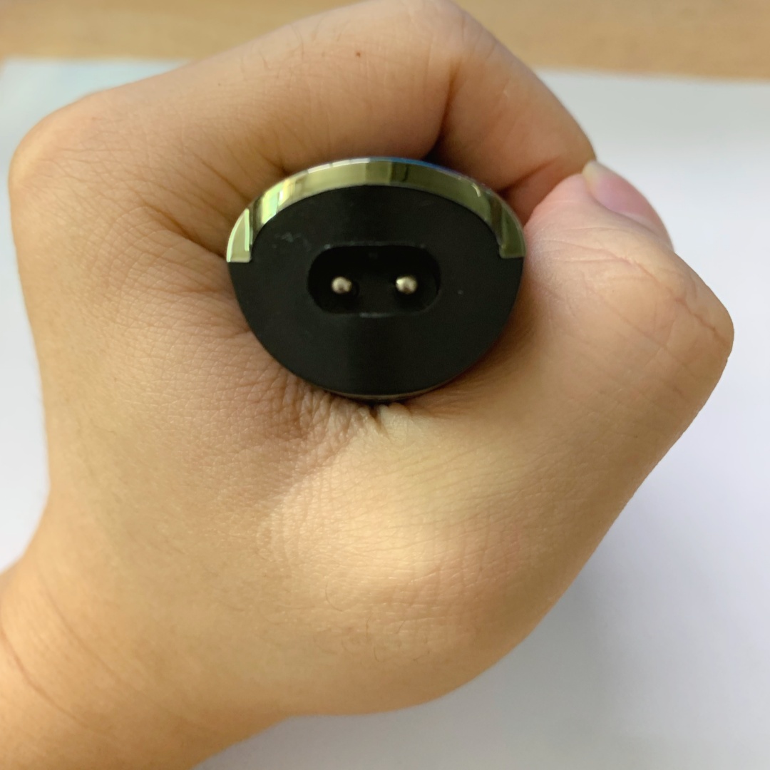 适用硕尔油头理发器光头雕刻修边理发店推剪剃头刀推子双孔充电器 - 图0