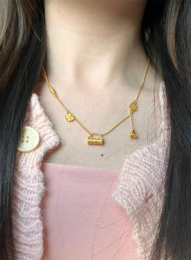 古法18k金硕果累累花丝锁包吊坠