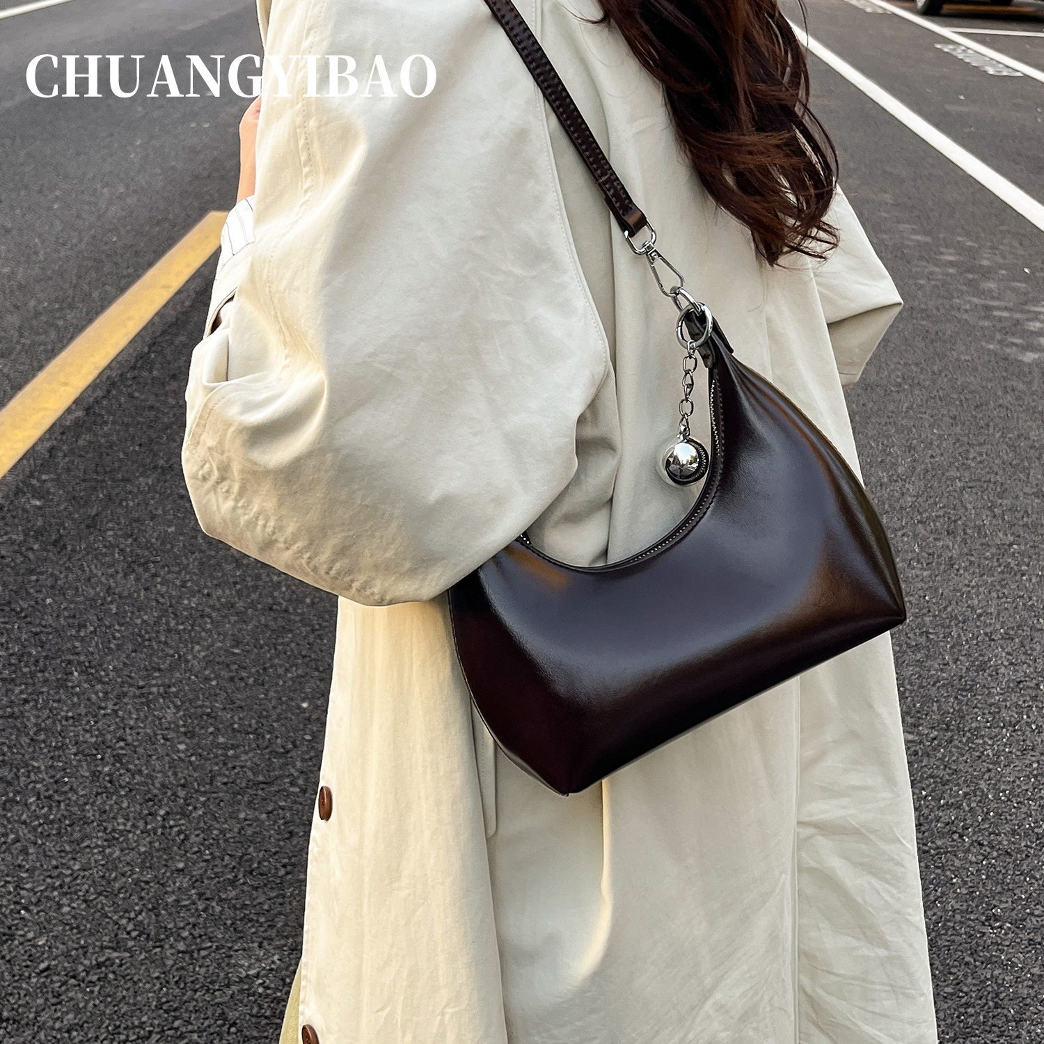 小众高级感月牙包包女式2025新款秋冬超火轻奢通勤斜挎手提小拎包,淘宝优惠券,粉丝福利购,淘宝优惠卷