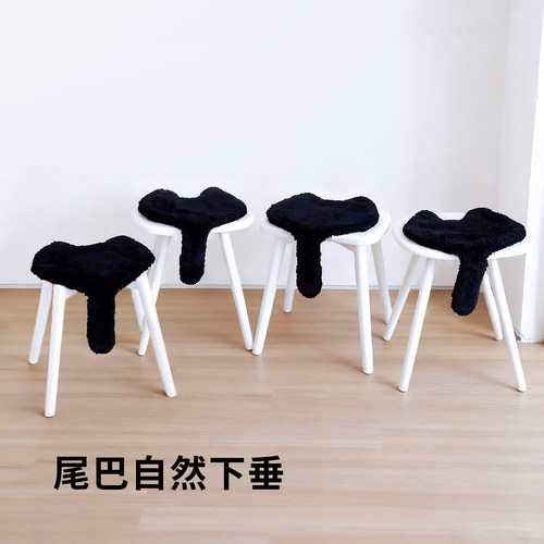 霜山猫尾巴毛绒坐垫可爱卡通猫咪椅垫多功能凳子垫地上屁股垫子 - 图1