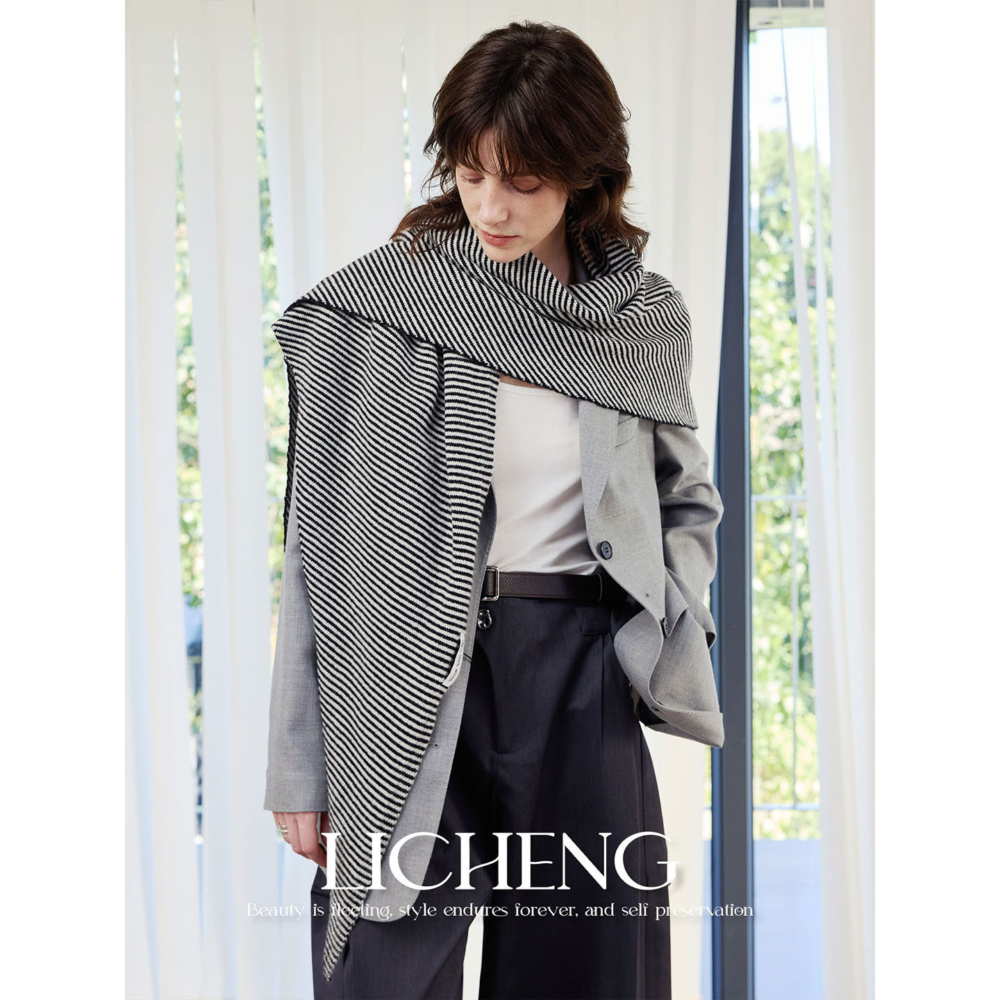 礼诚 100%纯羊毛针织三角巾女秋冬百搭保暖条纹围巾高级感大披肩