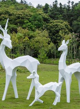 园林景观小品几何发光玻璃钢梅花鹿雕塑房地产户外麋鹿装饰大摆件