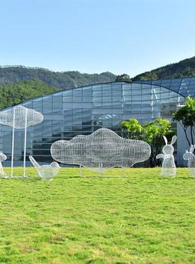 不锈钢镂空云朵雕塑铁艺网格编制动物摆件户外草坪园林景观小品