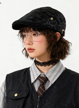 2026新款日系复古豹纹贝雷帽女文艺显脸小报童帽气质反戴前进帽子