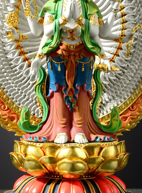 闯隆铜彩绘雕花千手观音铜雕摆件