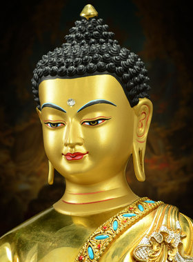 闯隆7/10寸释迦摩尼鎏金铜像摆件