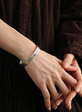 足银999福字手镯轻奢高级感新中式民族风实心镯子手环2025年饰品