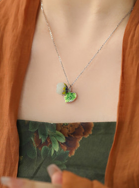 925纯银和田玉莲花吊坠项链轻奢高级感国风新中式锁骨链百搭饰品