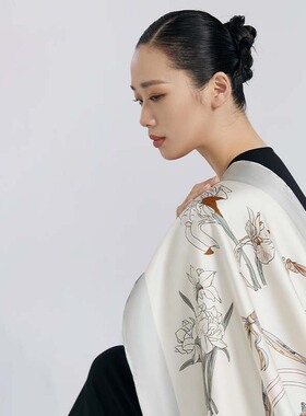 上久楷四季通用女真丝方巾