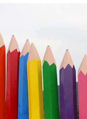 户外玻璃钢卡通铅笔雕塑幼儿园游乐区广场装饰美陈座椅座凳摆件