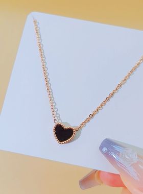 不掉色红黑双面爱心项链女