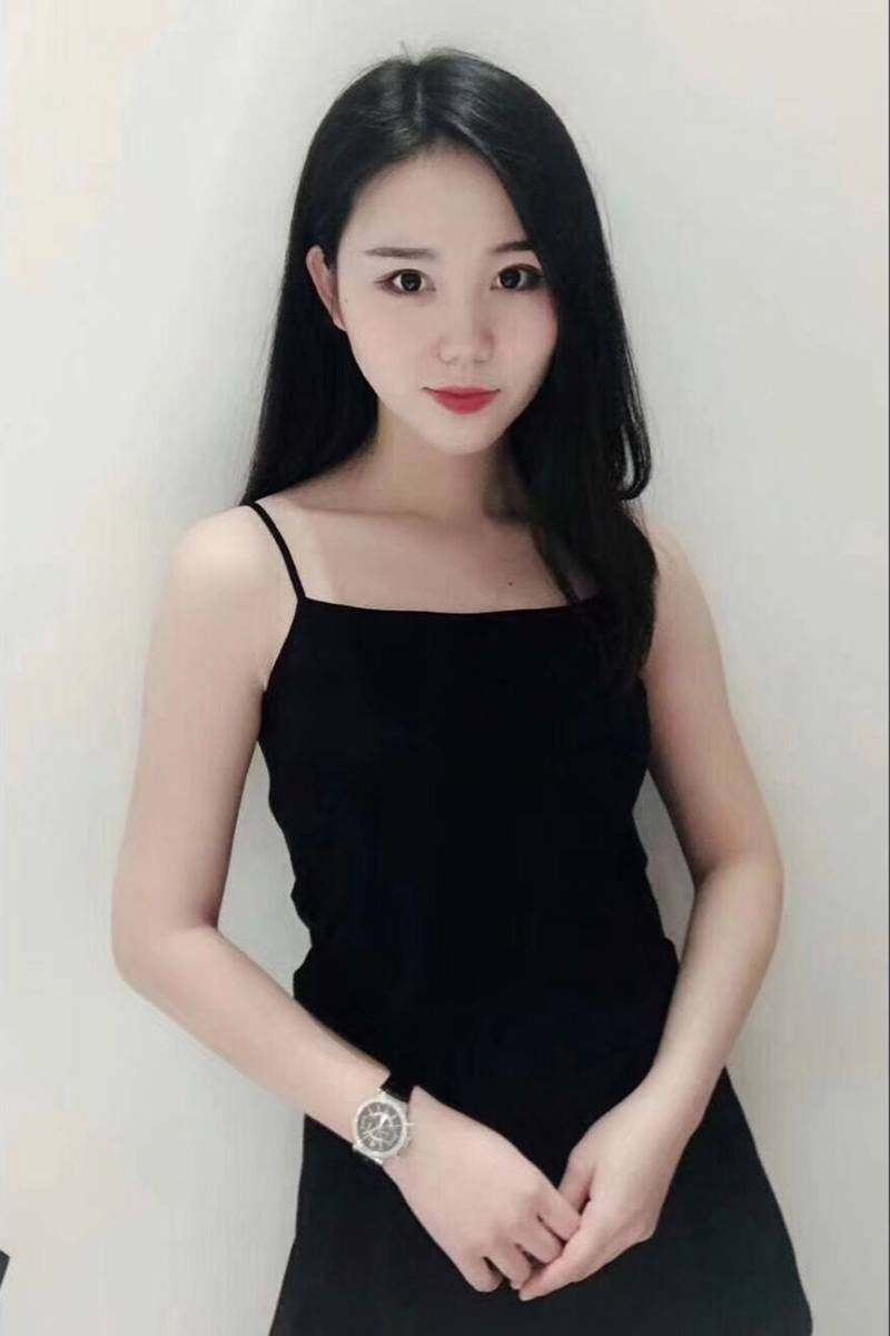  范芙熙背心吊带