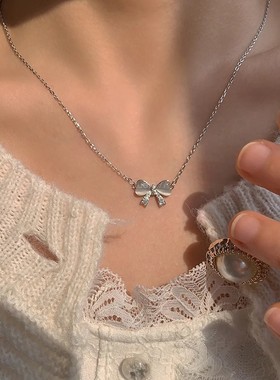 轻奢小众猫眼石蝴蝶结项链