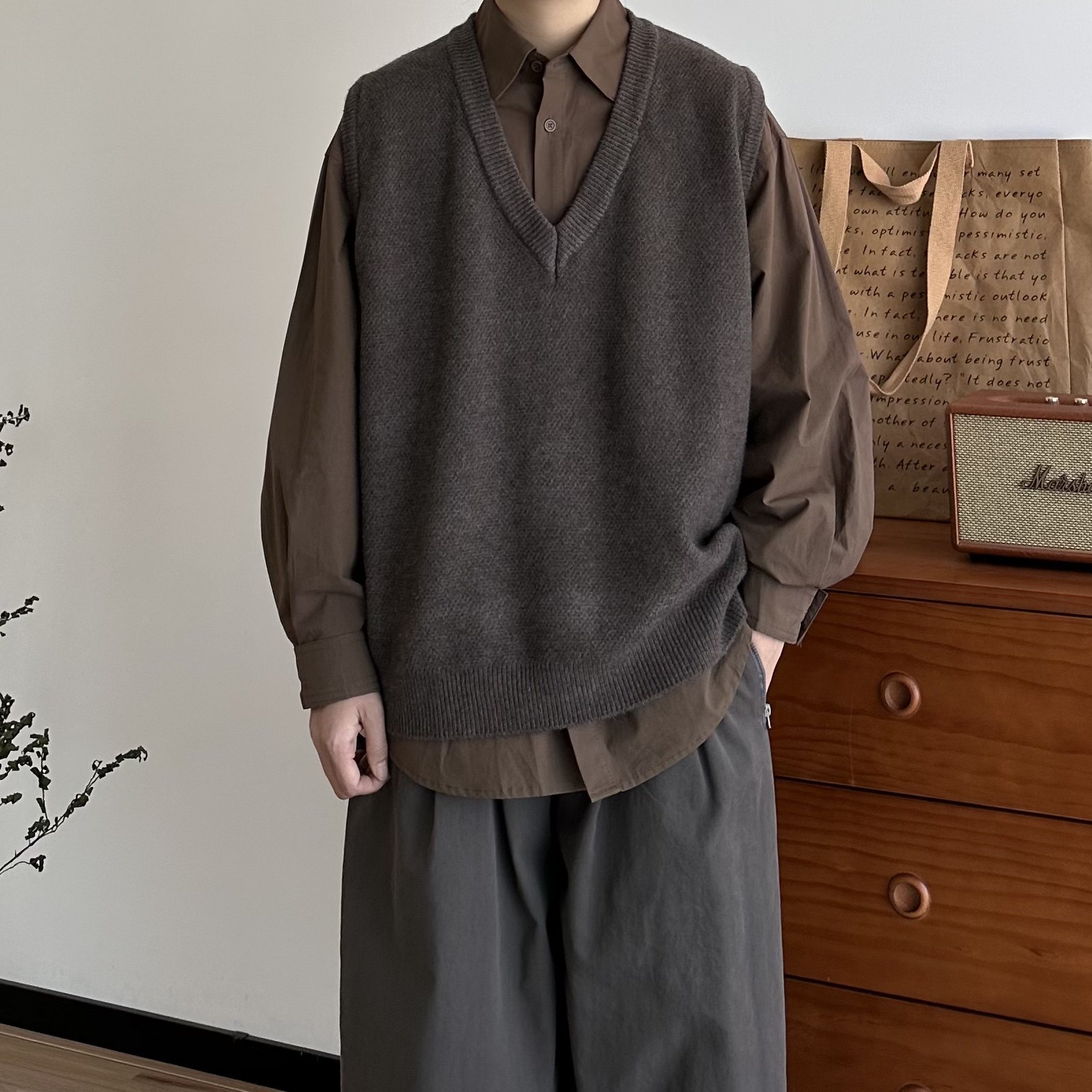 B东日系男装秋冬毛衣背心男女无袖v领针织衫宽松文艺复古叠穿马甲,淘宝优惠券,粉丝福利购,淘宝优惠卷