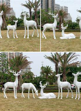 玻璃钢梅花鹿雕塑摆件户外园林景观仿真抽象白麋鹿动物美陈装饰品