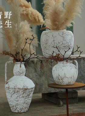 陶瓷花瓶复古白色雪花手工