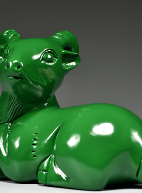 绿色实木质羊客厅十二生肖羊摆件