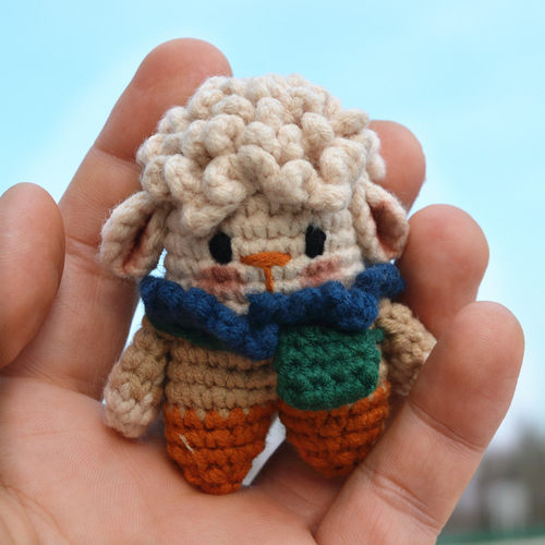 rlk钥匙扣挂件diy材料包手工钩针牛奶棉毛线编织公仔吊坠玩偶解闷 - 图3