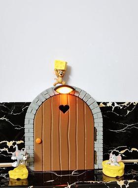 猫和老鼠门洞墙角杰瑞的家小屋摆件汤姆开关贴插座摆件模型小门窝