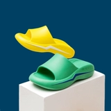 Детские летние тапочки для мальчиков, нескользящие милые слайдеры