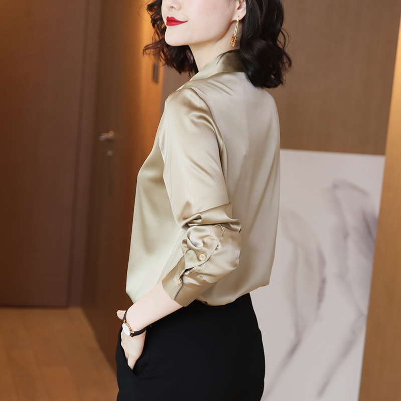 午后摩卡旗舰店WHMK/午后摩卡缎面长袖衬衫女设计感小众轻熟港风雪纺长袖女上衣2