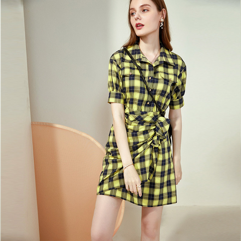 丹慕兰褶皱女收腰中长款黄色衬衫裙 丹慕兰连衣裙