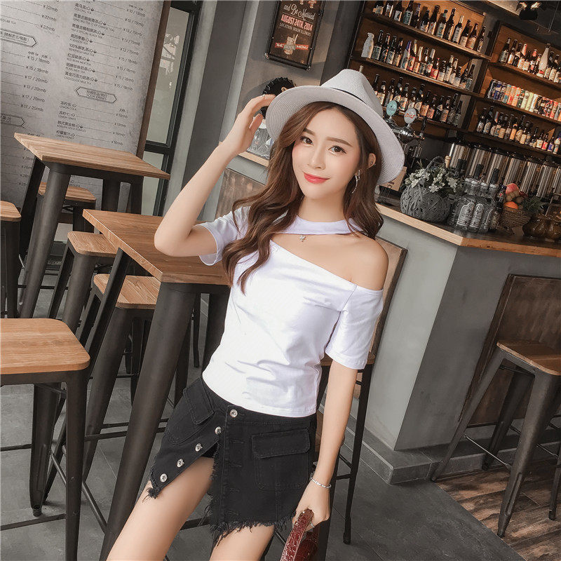 黑色短袖女棉t小心机锁骨露肩韩版 炫魅影T恤