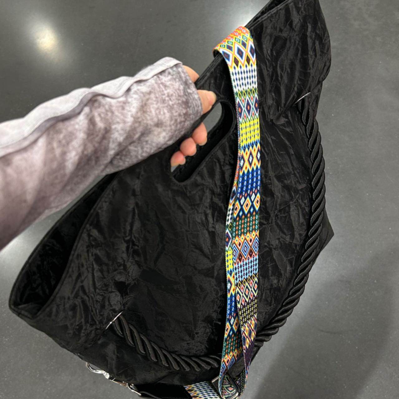 贵宝的包小众高级感托特包男女2024新款时尚大容量斜挎包旅行大包,淘宝优惠券,粉丝福利购,淘宝优惠卷