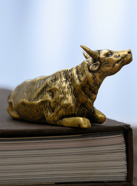 黄铜生肖牛摆件镇纸手把件