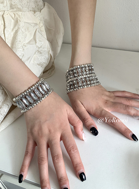 YoRoooi小众古银水钻手环手镯