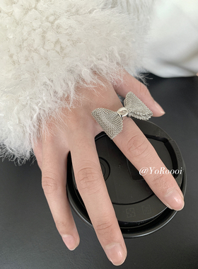 自制小众复古高级感蝴蝶结戒指