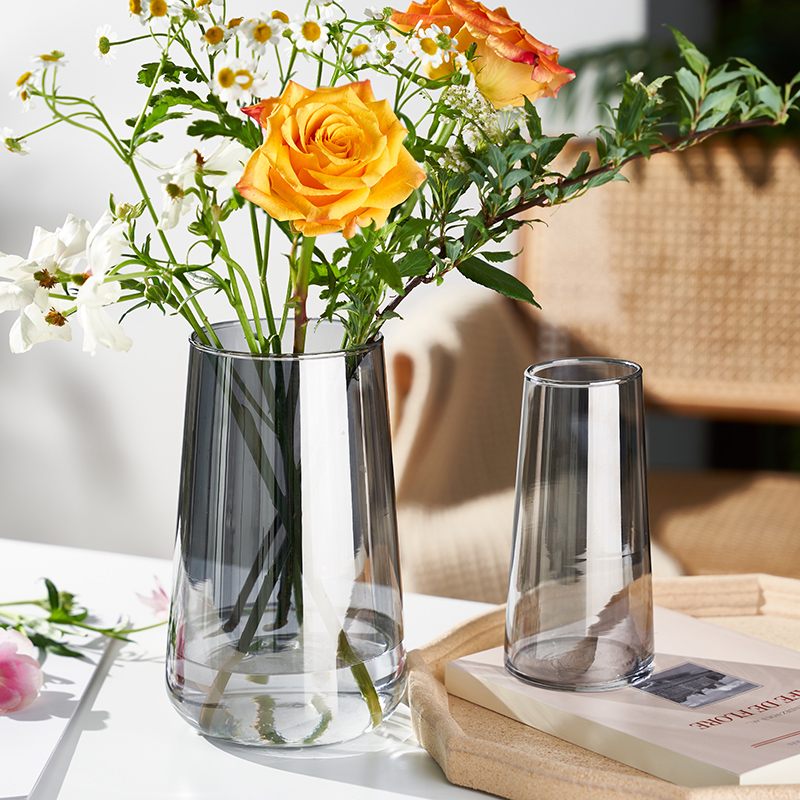 北欧ins风简约炫彩玻璃小花瓶水培植物鲜花客厅餐桌插花装饰摆件 - 图1