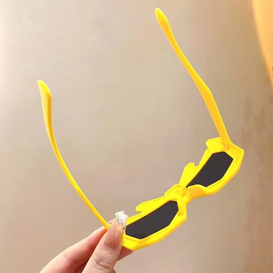 Cool robot visor children's sunglasses