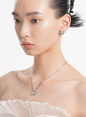 【赵露思同款】MonSeven蝴蝶结吊坠项链女毛衣链小众锁骨链高级感