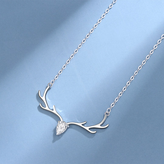 Deer all the way with you Valentine's Day birthday gift clavicle chain