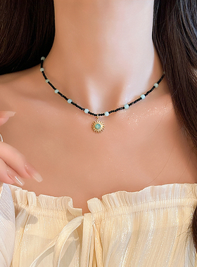 古里雅太阳花串珠项链高级感