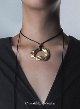 热销不规则心形镂空吊坠项链