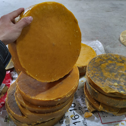 野蜂哥品牌中蜂诱蜂蜡l招引黄蜡老巢脾封盖蜜渣蜡土蜂蜡 诱蜂神器 - 图3