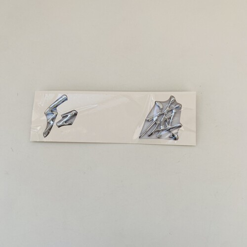 适配中国一汽红旗车标H5 H6 H7 H9后字标HS9 HQ9 HS 5 HS7字母标 - 图1