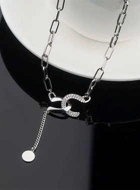 精致高级感金属交错流苏毛衣链